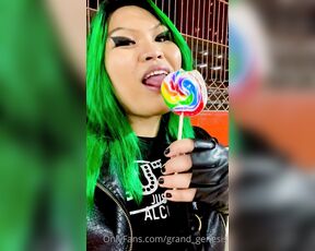 Genesis Green aka grand_genesis - 05-30-2023 OnlyFans Video - Goth girl with a lollipop, a oral fixation classic dont you think  also I totally