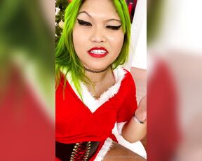 Genesis Green aka grand_genesis - 12-24-2023 OnlyFans Video - God I cant believe I got sugarcoated so hard Well at least it tastes super sweet