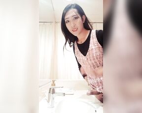 Ladyboy Anna aka annaladyboy - 12-14-2023 OnlyFans Video - I want to do this when you take a shower