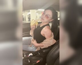 Ladyy_NatchaP aka ts_natcha - 10-15-2021 OnlyFans Video - Oiiii getting naughty in car P