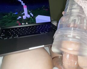 Amaniana aka unmaskedicon - 11-21-2022 OnlyFans Video - Anyone want to play Minecraft with me