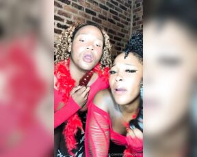 Bad ass siso aka siso_lebogang - 05-06-2024 OnlyFans Video - You like how we suck