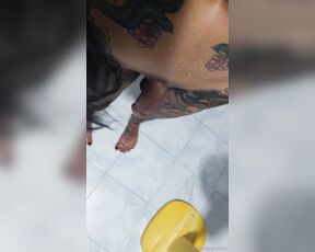 Fay sexy tatoo aka faysexytatoo - 11-10-2023 OnlyFans Video - After finish shower