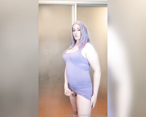 Lumina Moonstone aka luminamoonstone - 10-26-2023 OnlyFans Video - Thought you might want to peak at whats under my dress