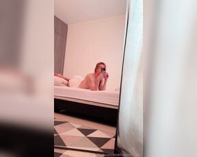 Androgynoux Boy aka androgynoux_boy - 09-17-2023 OnlyFans Video - you accompany me in my bed