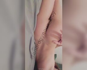 Androgynoux Boy aka androgynoux_boy - 03-29-2024 OnlyFans Video - I love feeling how my 23cm toy enters my soft ass until I open it