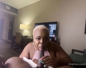 Herthickmajesty aka herthickmajesty - 10-06-2021 OnlyFans Video - I met this guy a few months before we recorded this scene