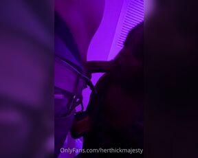 Herthickmajesty aka herthickmajesty - 06-22-2022 OnlyFans Video - Ate the maintenance man up His Dick was so pretty and thick kingnoire kdadonj