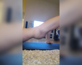 Mariaqt aka mariaqt - 01-11-2024 OnlyFans Video - Remember to work out ur butt3_mpru