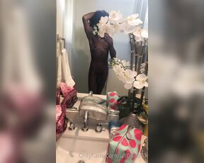 Ts PublicPrincess aka publicprincess - 05-20-2020 OnlyFans Video - SkinnyGirlWorship