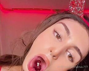 TS Venus aka v7nus - 11-05-2020 OnlyFans Video - turn sound on and swipe for slo_mo version  im going to be buying a dildo_5ftj