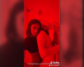 Tsskyy aka therealtsskyy - 12-25-2021 OnlyFans Video - Leaked therealtsskyy 83075