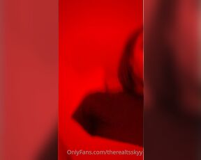 Tsskyy aka therealtsskyy - 12-24-2021 OnlyFans Video - Leaked therealtsskyy 75192