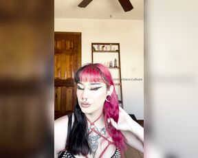 Adrian Lucero aka xtssuccubusx - 08-23-2024 OnlyFans Video - Would you let a girl with two tongues play with your cock