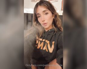 Alejandra Adarme aka petitealejats - 03-29-2022 OnlyFans Video - Chill amp Netflix night  Oh And something coming out