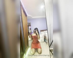 Cherry Iiiii aka cherry_iiiii - 02-12-2021 OnlyFans Video - Who love to take the toys together with me