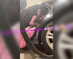 JamaicannBarbb aka jamaicannbarbb - 07-19-2024 OnlyFans Video - Gas station nut  preview