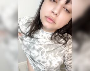 MutantDoll aka mutantdoll - 03-07-2024 OnlyFans Video - Cant get my booty to jiggle