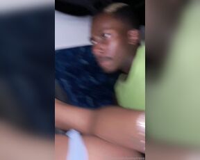 Bunny Trava aka bunnytrava - 10-09-2023 OnlyFans Video - dando no ônibus de viagem_5ddv