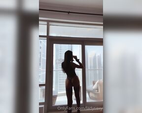 Sexylady TS aka sexylady__ - 08-06-2021 OnlyFans Video - dancing for u