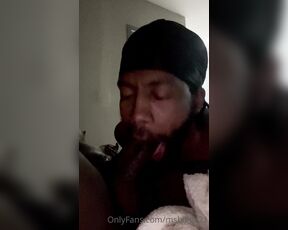 Sky bigga aka msbigga21 - 12-07-2022 OnlyFans Video - He sucked my dick and played with my titties For 9 good minutes straight until I