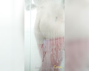 TS Coelhinha aka lilithtrans - 03-31-2021 OnlyFans Video - A shower time with red stockings, do you want it