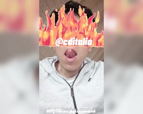 TS Cditalia aka cditalia - 04-06-2023 OnlyFans Video - Chameleon lips