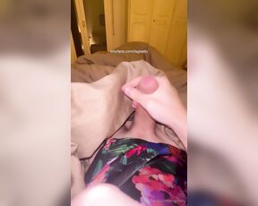 Giselly Angel aka tsgiselly - 07-16-2024 OnlyFans Video - cumming on video call