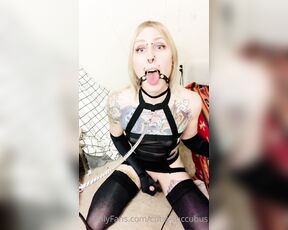 Luci Belle aka cutie-succubus - 12-18-2020 OnlyFans Video - Keep me as your pet and only let me touch myself when Im leashed