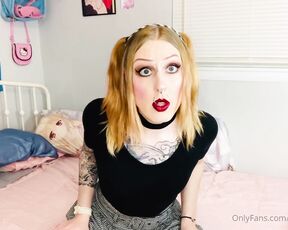 Luci Belle aka cutie-succubus - 01-02-2022 OnlyFans Video - Im trying out a new video and I hope you like it Im the popular preppy