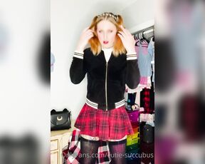 Luci Belle aka cutie-succubus - 12-30-2021 OnlyFans Video - Just being a little sissy before I go hang out with my friends