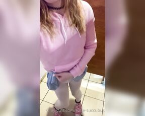 Luci Belle aka cutie-succubus - 02-19-2022 OnlyFans Video - I went out drinking with some friends last night and I decided to be a good