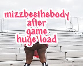 Mizzbeethebody aka Mizzbeethebodyxxx OnlyFans - Fuck me under the bleachers baby