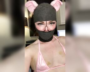 Natalie Mars aka Nataliemars OnlyFans - I was experimenting with vet wrap trying to come up with a fun new piggy look Just the weird stuff