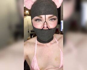 Natalie Mars aka Nataliemars OnlyFans - I was experimenting with vet wrap trying to come up with a fun new piggy look Just the weird stuff