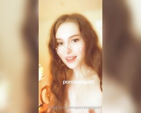 Rosealine aka Porcelaingoirl OnlyFans - A lil bit of fun and teasing in bed