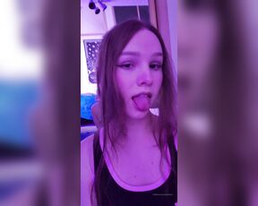 Lumi aka secretlumi - 02-12-2023 OnlyFans Video - lick me