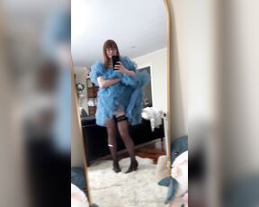 Sammi Smith aka sammismith26 - 01-26-2024 OnlyFans Video - More outfit of the day posting for you all to enjoy briefly featuring my sub Chelly_i2b2