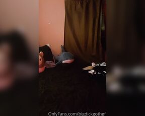 Big Dick Goth GF aka bigdickgothgf - 10-18-2022 OnlyFans Video - Some slutty posing for you