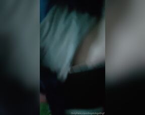 Big Dick Goth GF aka bigdickgothgf - 12-29-2023 OnlyFans Video - just a bit of rubbing to wake up heh