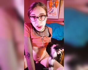 Big Dick Goth GF aka bigdickgothgf - 09-24-2024 OnlyFans Video - teasing a bit and then showing you how I got there  enjoy_r69t