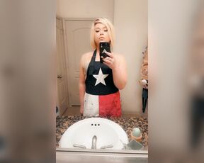 California Summers aka cali_summ - 07-14-2024 OnlyFans Video - Texas flag in the front, Texas grapefruits in the back