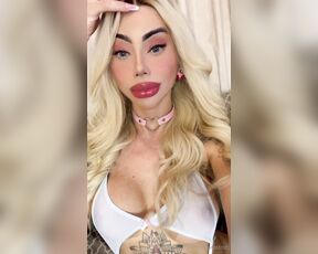 Nathalia Castro aka nathaliacastrofc - 12-04-2024 OnlyFans Video - Good morning dear, I woke up very naughty and horny today