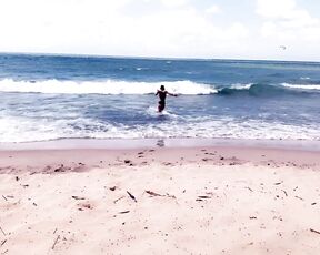 SoftBoxBoi aka boxieboii - 08-02-2021 OnlyFans Video - Beach day fun