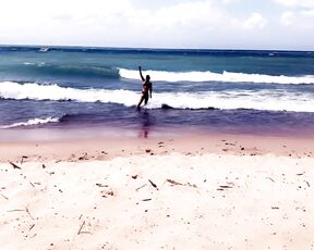 SoftBoxBoi aka boxieboii - 08-02-2021 OnlyFans Video - Beach day fun