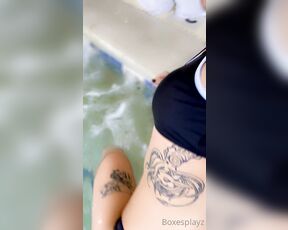 SoftBoxBoi aka boxieboii - 08-27-2022 OnlyFans Video - At the hot tub today