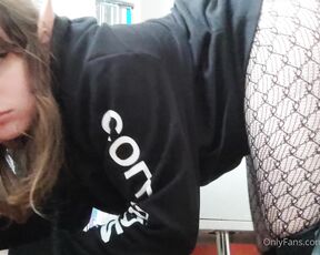 June Fembug aka faecuddlebug - 07-24-2022 OnlyFans Video - Good afternoon  Heres a short and silly video that I did for fun but that