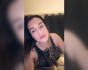 Lorranny mendes aka lorrannymendes - 12-14-2024 OnlyFans Video - Hello baby  Im yuvannats I like to travel the world and enjoy good sex  I am