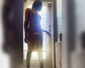 TS Freakofdaweekk aka freakofdaweekk - 11-28-2024 OnlyFans Video - Hope My Neighbors Saw Me_9qs3