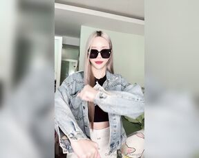 TS Nang aka nang69 - 08-21-2024 OnlyFans Video - playing pt2_rrza